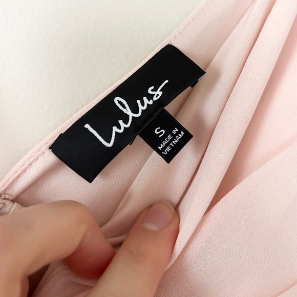 NWT Lulu’s Blush Ruched A-Line Chiffon V-Neck Maxi Dress - Picture 7 of 11